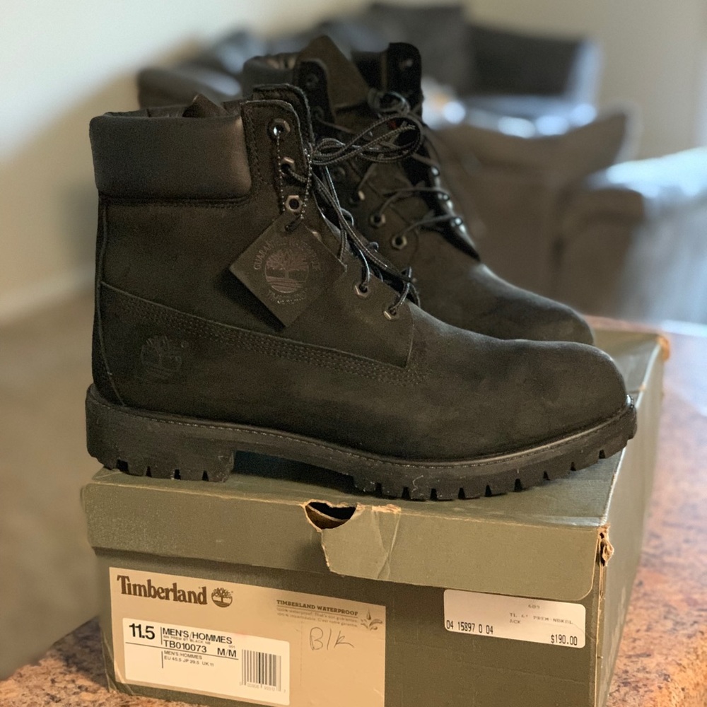 Timberlands Black 6inch